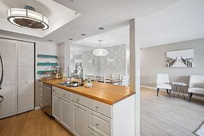 Land's End 1-306 Bay Front- Premier