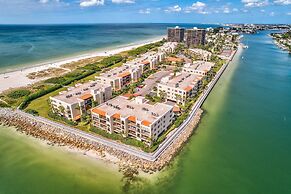 Land's End 1-306 Bay Front- Premier