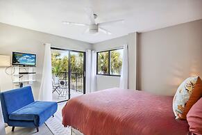 Land's End 1-306 Bay Front- Premier