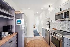 Twin Tiki Units 1 and 2 - Downstairs