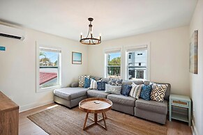 Twin Tiki - Full Property - 4 Bedroom