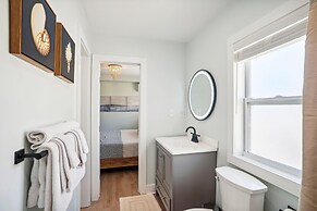 Twin Tiki - Full Property - 4 Bedroom