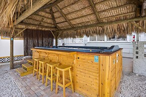 Twin Tiki - Full Property - 4 Bedroom