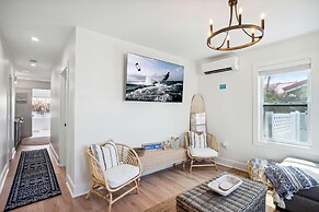 Twin Tiki - Full Property - 4 Bedroom