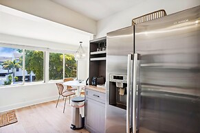 Twin Tiki - Full Property - 4 Bedroom