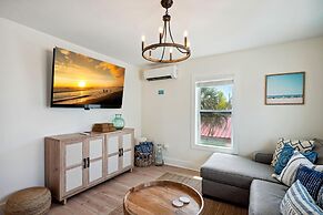 Twin Tiki - Full Property - 4 Bedroom