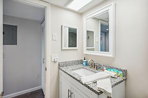 Bayshore Yacht & Tennis 409 - Premier