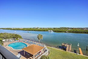 Bayshore Yacht & Tennis 409 - Premier