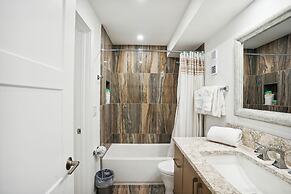 Emerald Isle 403 - Premier