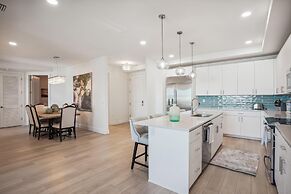 The Harbor Condo 305 - Premier