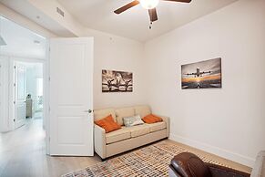 The Harbor Condo 305 - Premier