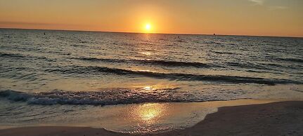 The Harbor Condo 305 - Premier