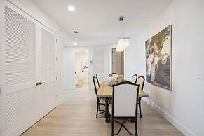 The Harbor Condo 305 - Premier