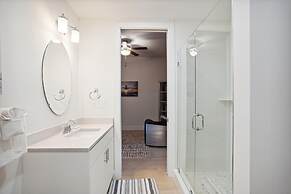 The Harbor Condo 305 - Premier