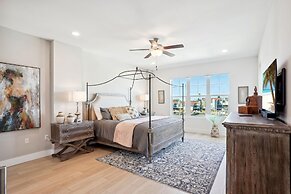 The Harbor Condo 305 - Premier