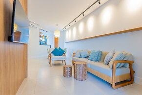 IT22 Lindo Apto 3 Quartos a Beira Mar