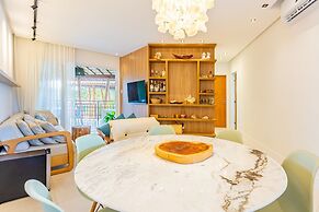 IT22 Lindo Apto 3 Quartos a Beira Mar