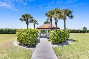 Land's End 4-306 Bay Front - Premier