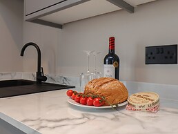 Apt 8 @ Hunter's Quay