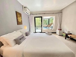 Nomads Hillside Chiangmai