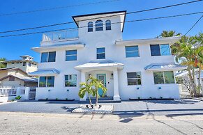 Beach Livin 1 - 1 Bedroom Downstairs