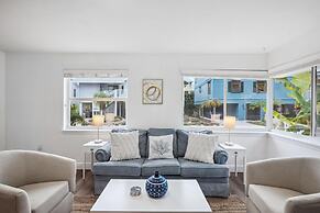 Beach Livin 1 - 1 Bedroom Downstairs