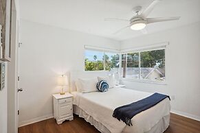 Beach Livin 3 - 3 Bedroom Upstairs