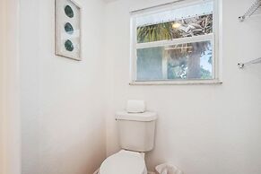 Beach Livin 3 - 3 Bedroom Upstairs