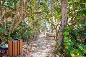 Beach Livin 3 - 3 Bedroom Upstairs
