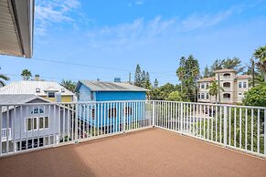 Beach Livin 3 - 3 Bedroom Upstairs