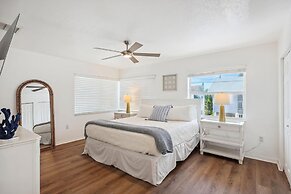 Beach Livin 3 - 3 Bedroom Upstairs