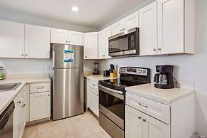 Madeira Bay Resort I 1408