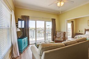 Palms Of Treasure Island #210