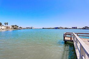 Palms Of Treasure Island #210