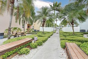 Barefoot On The Shores II