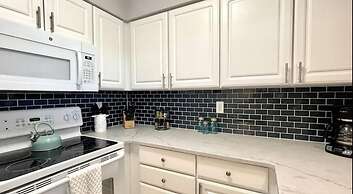 Barefoot On The Shores I