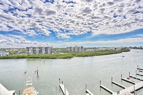 Harbourside 7716- Splash On The Rocks