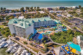 Harbourside 7716- Splash On The Rocks