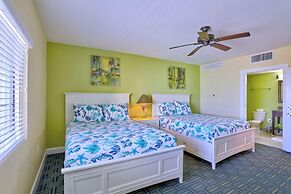 Harbourside 7716- Splash On The Rocks