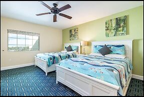 Harbourside 7716- Splash On The Rocks