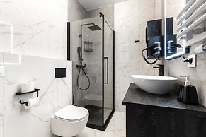 Doki Studio Stocznia by Grand Apartments