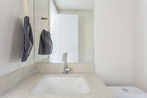 Tabas by Blueground União Continental