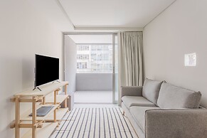 Tabas by Blueground União Continental