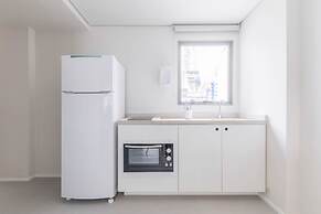 Tabas by Blueground União Continental