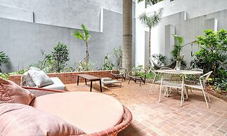 Tabas by Blueground Arvo Rebouças