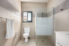 Hadas Villa Spa Yavne'el by Sea N' Rent