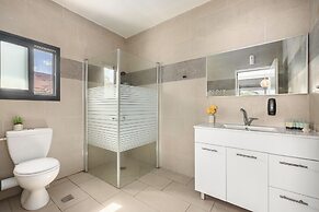 Hadas Villa Spa Yavne'el by Sea N' Rent