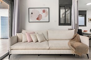 Hadas Villa Spa Yavne'el by Sea N' Rent