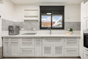 Hadas Villa Spa Yavne'el by Sea N' Rent