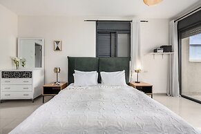 Hadas Villa Spa Yavne'el by Sea N' Rent